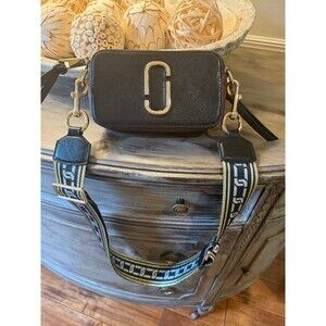 Marc Jacobs Snapshot Crossbody Bag Purse  black/red Gold hardware